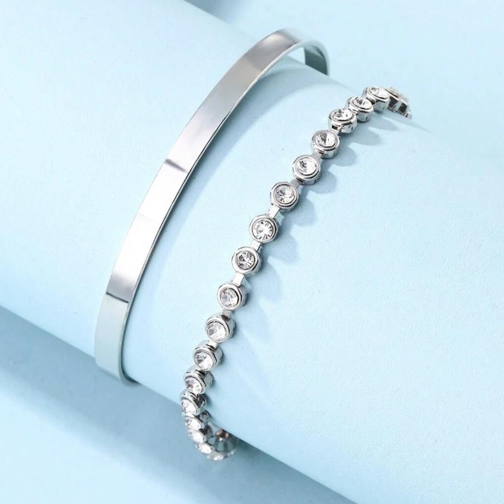 Luxe Rhinestone Minimalist Bracelet Set - Picture 8 of 12